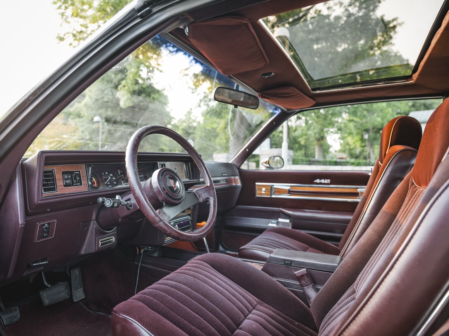 Interior image of 1986 Oldsmobile Cutlass 442