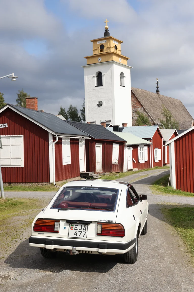 Exterior image of 1983 Datsun 280ZX (107)