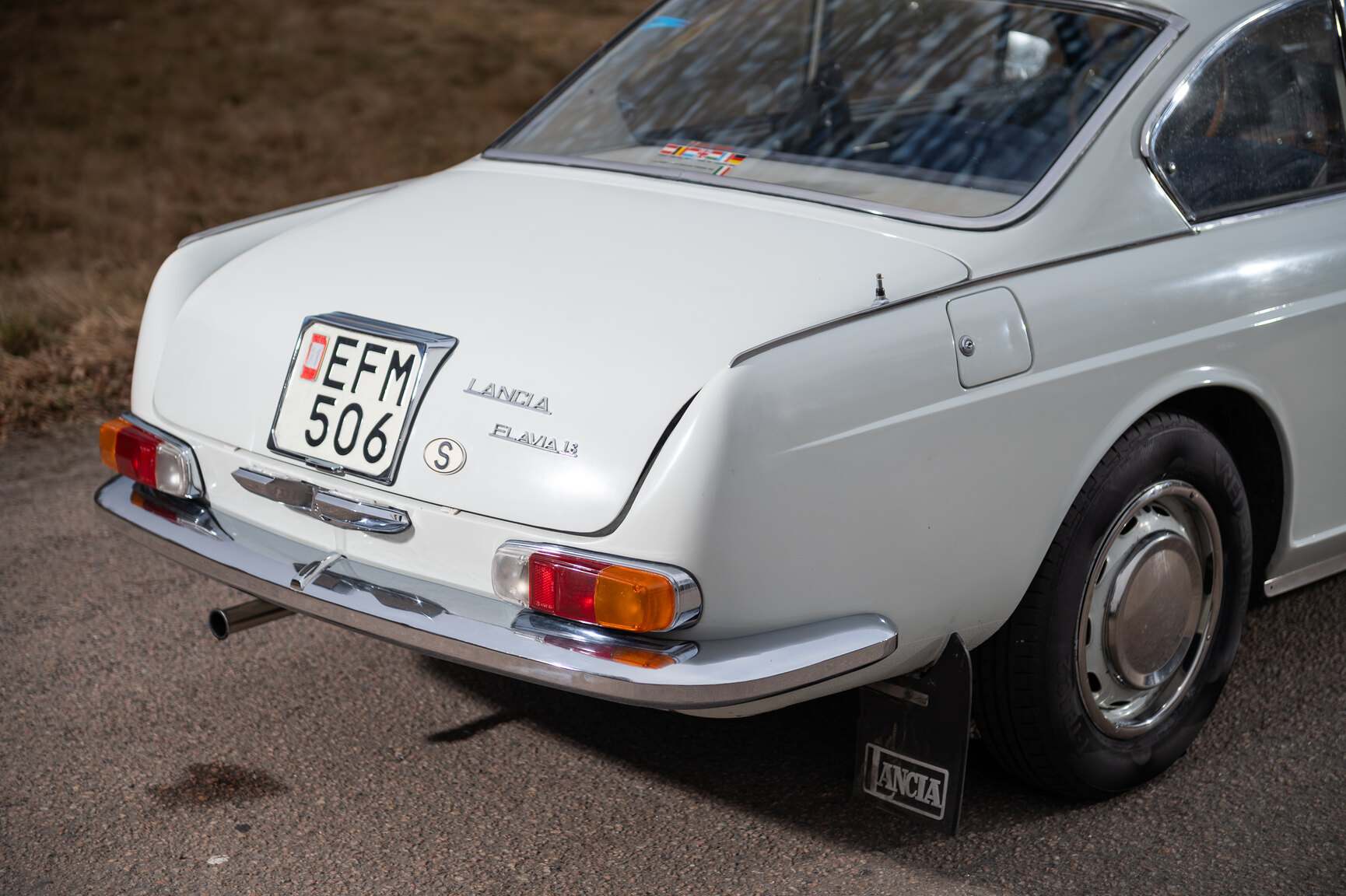 Exteriörbild på 1965 Lancia Flavia Coupé