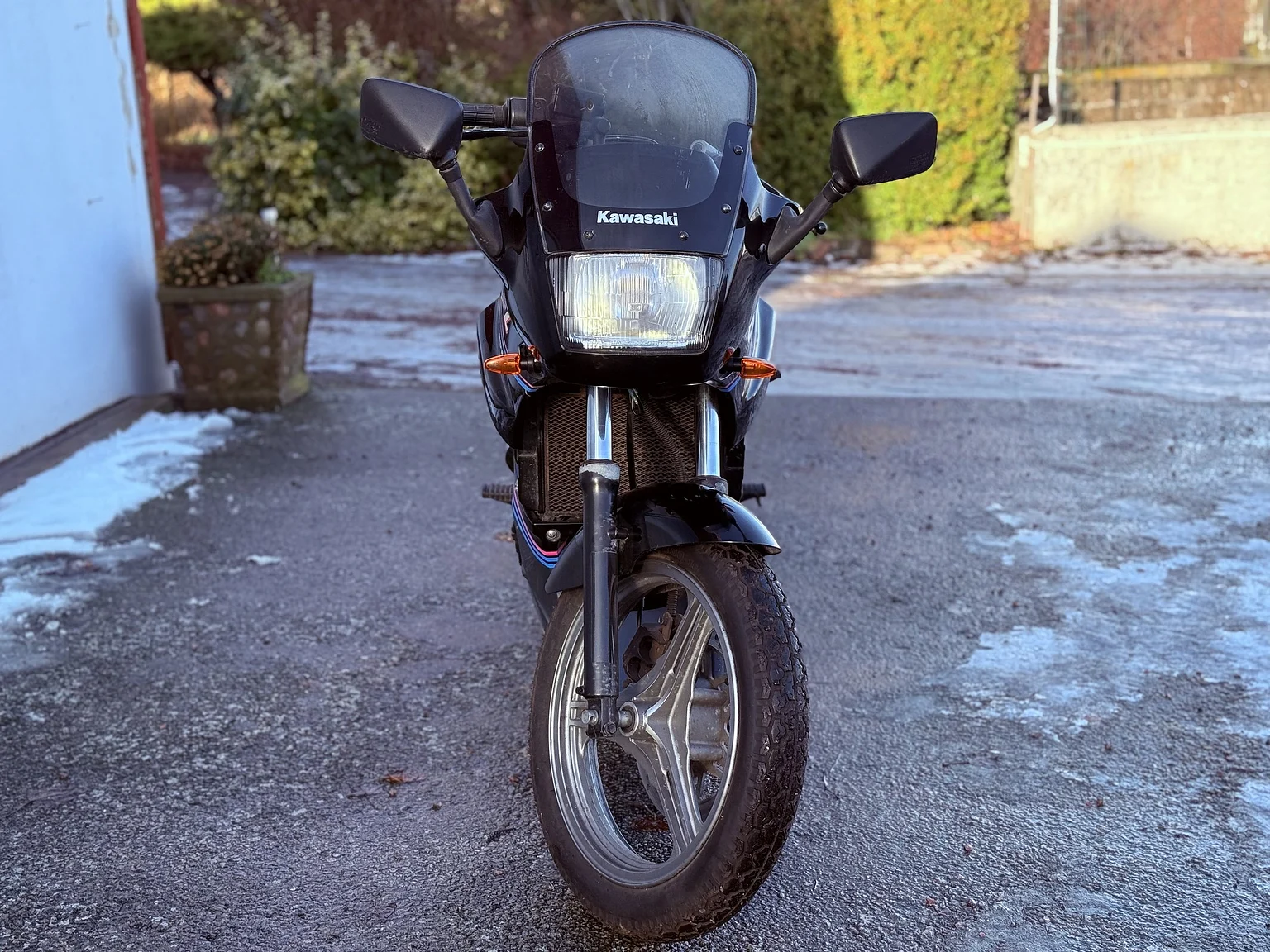 Exterior image of 1991 Kawasaki EX500 Ninja (36)