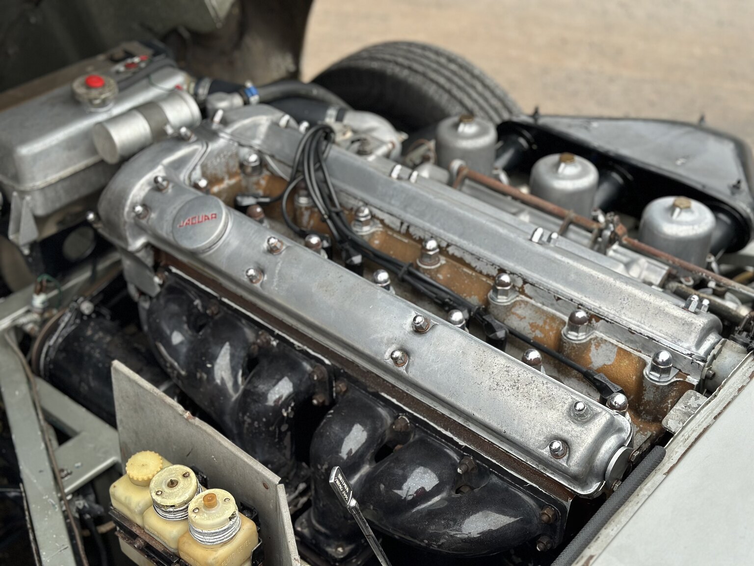 Image of 1962 Jaguar E-Type 3.8 Series I mechanics