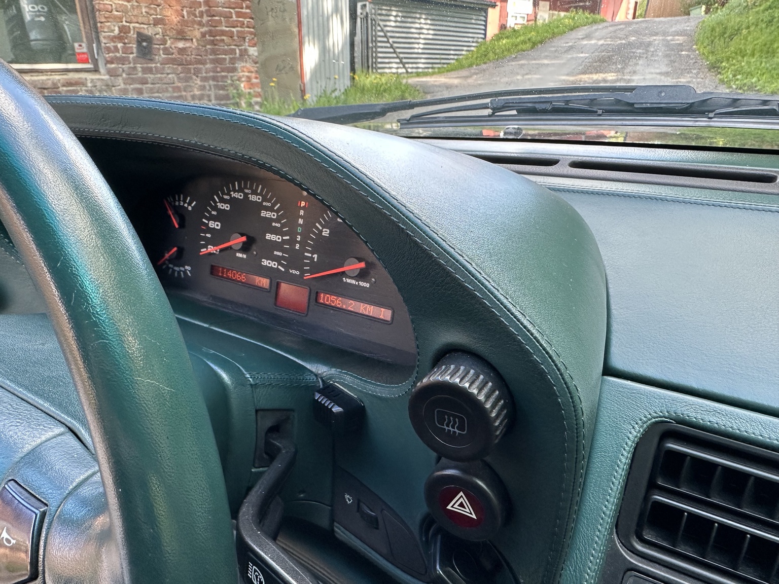 Interiörbild 1994 Porsche 928 GTS