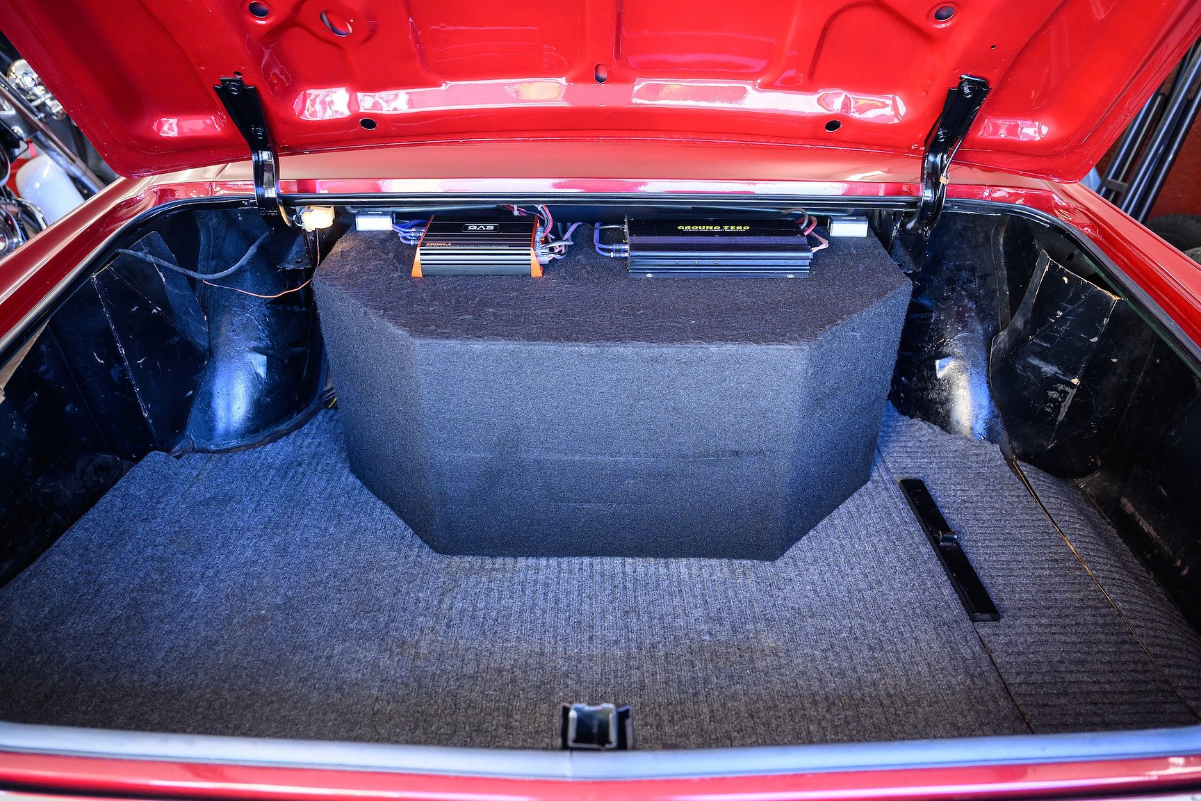 Innenraumfoto von 1970 Oldsmobile Ninety-Eight Convertible 7.5 V8
