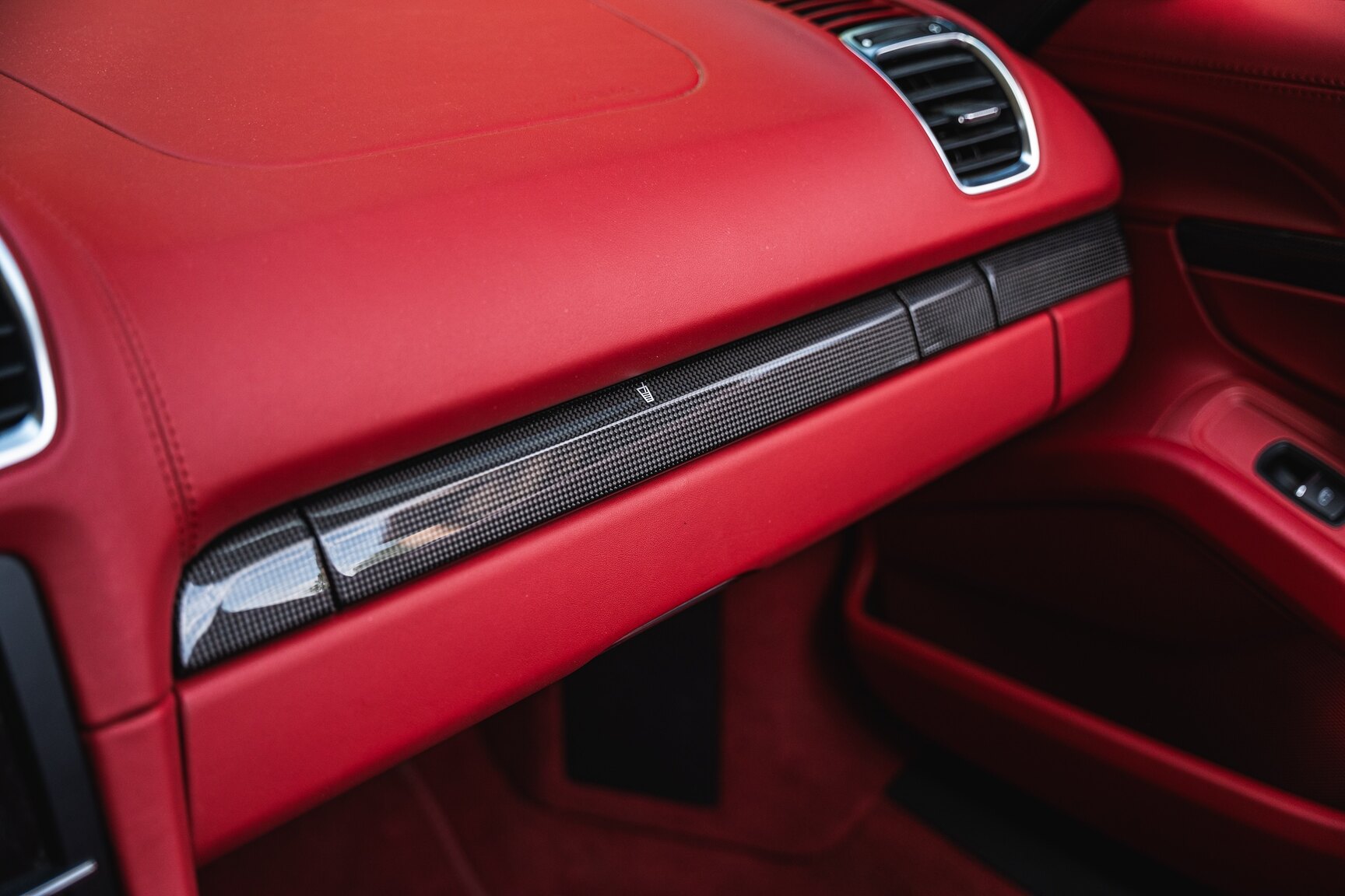 Interiörbild 2013 Porsche Boxster S (35)