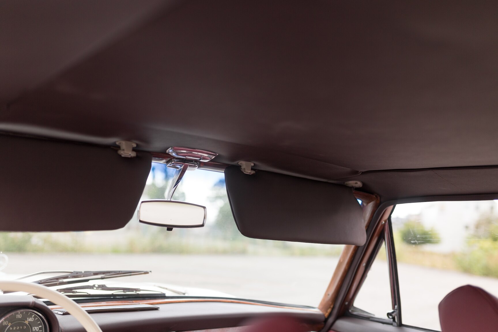 Interiörbild 1966  Mercedes-Benz 250 