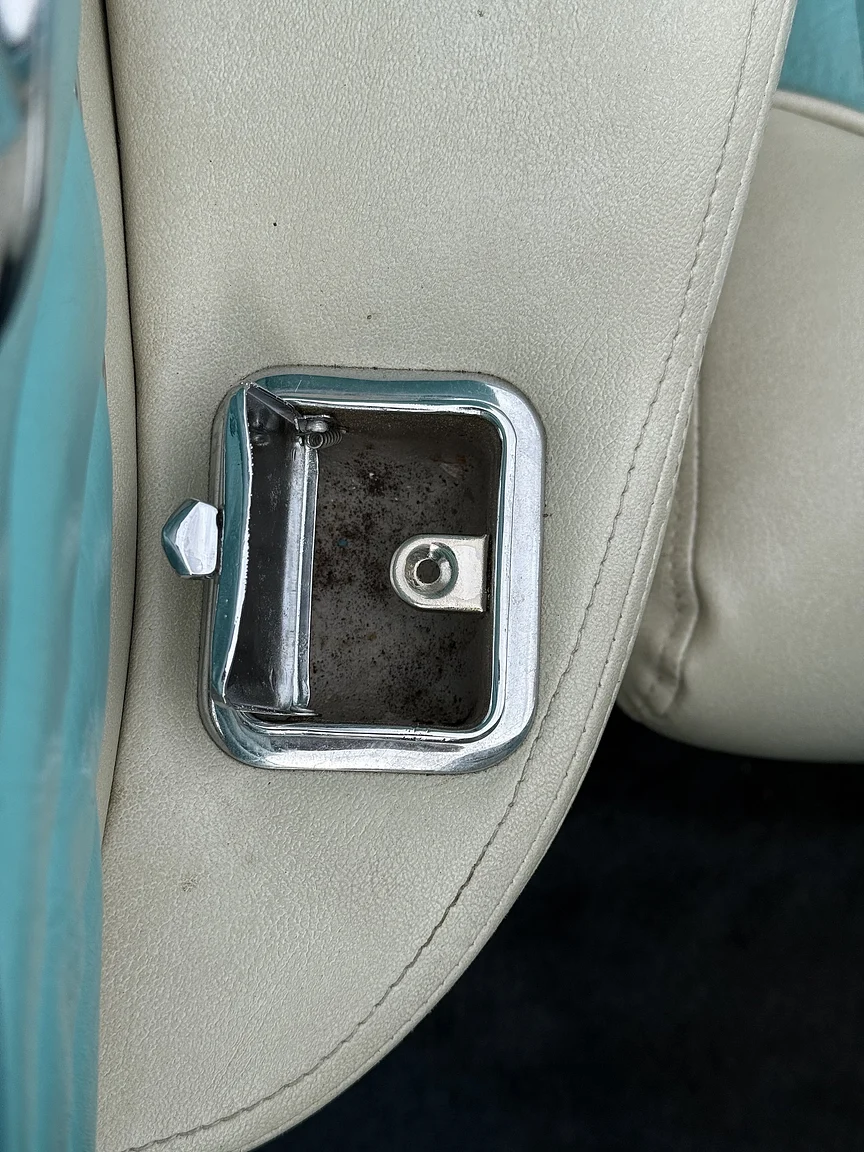 Innenraumfoto von 1955 Oldsmobile Super 88 (61)