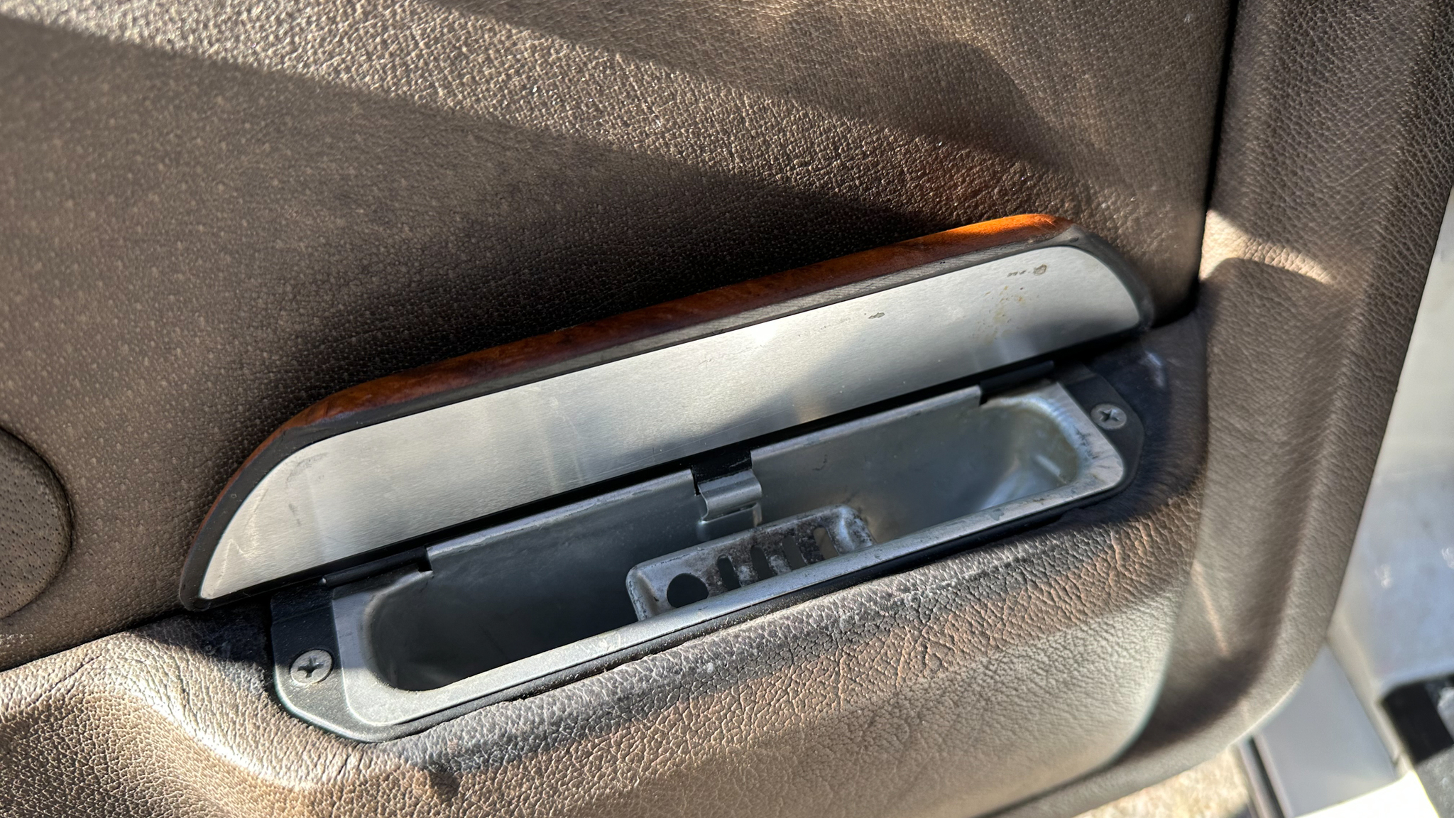 Interiörbild 1984 BMW 745i Executive Automat