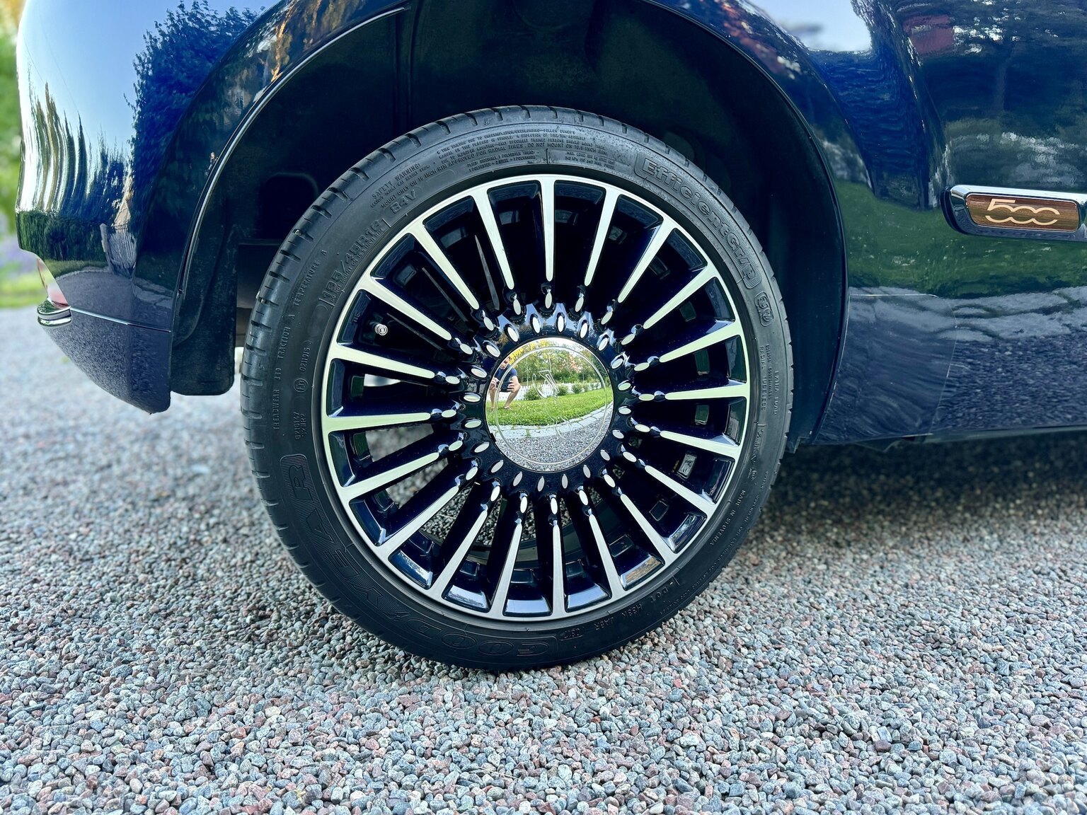 Exteriörbild på 2017 Fiat 500 Riva