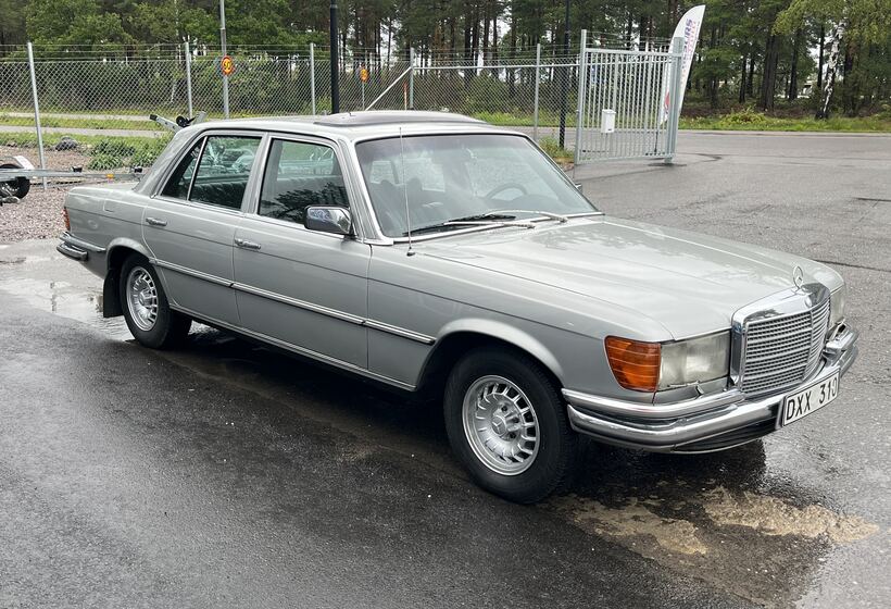 1975 Mercedes-Benz 280 SE
