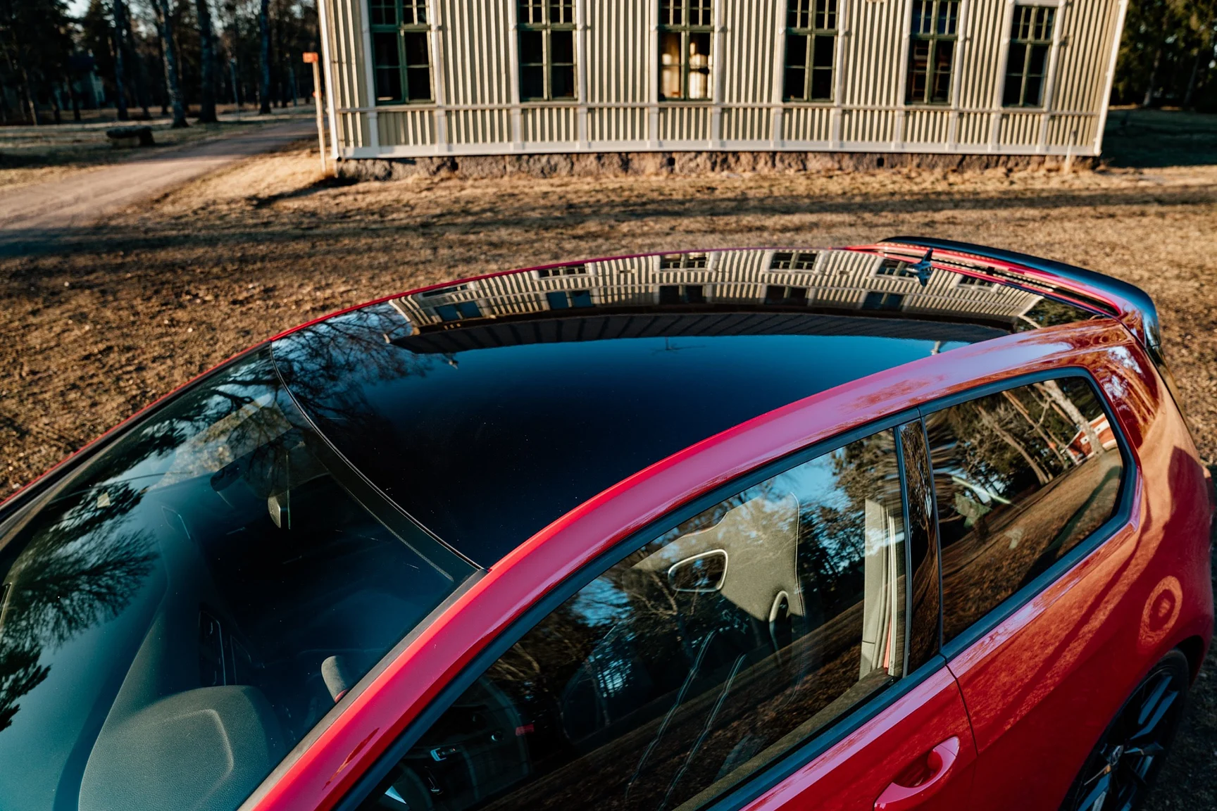 Exterior image of 2016 Volkswagen Golf GTi Clubsport S - no. 291/400 (16)