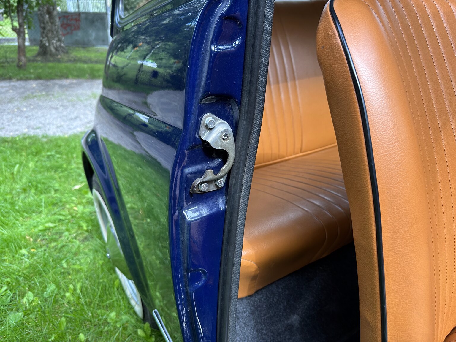 Interior image of 1971 Fiat 500 L (31)