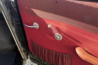 #<Image:0x00007f2b8e62e100>