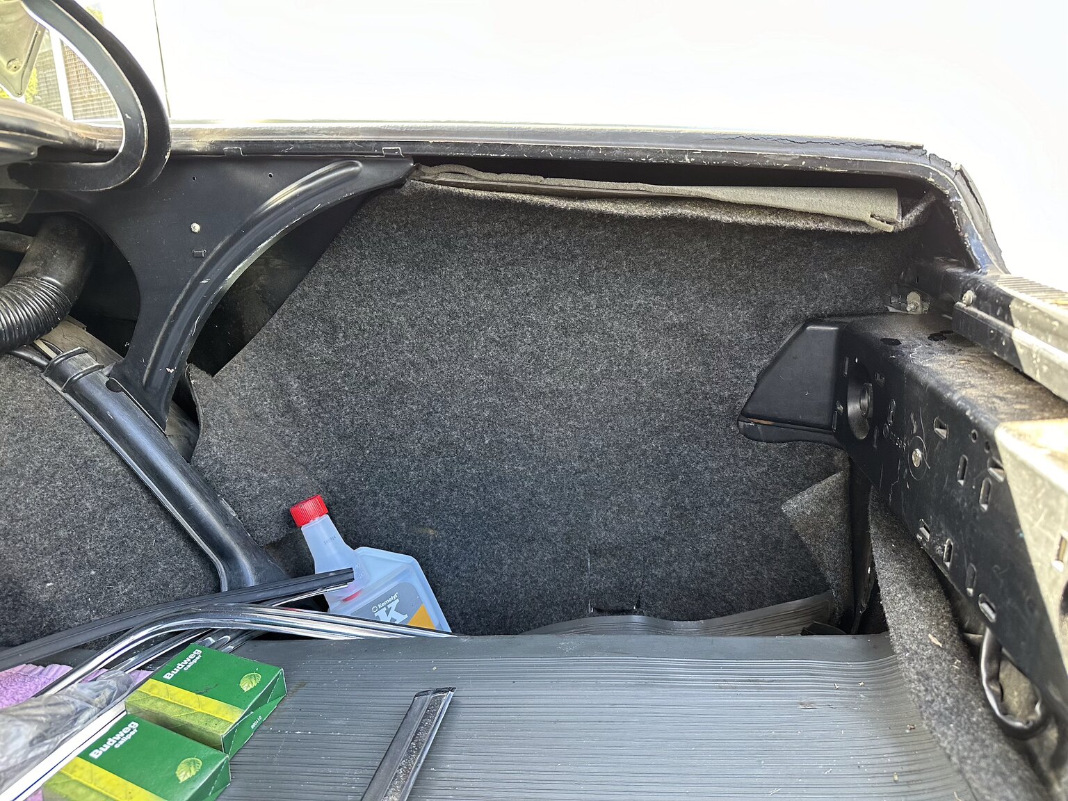 Innenraumfoto von 1975 Mercedes Benz 450 SEL (58)