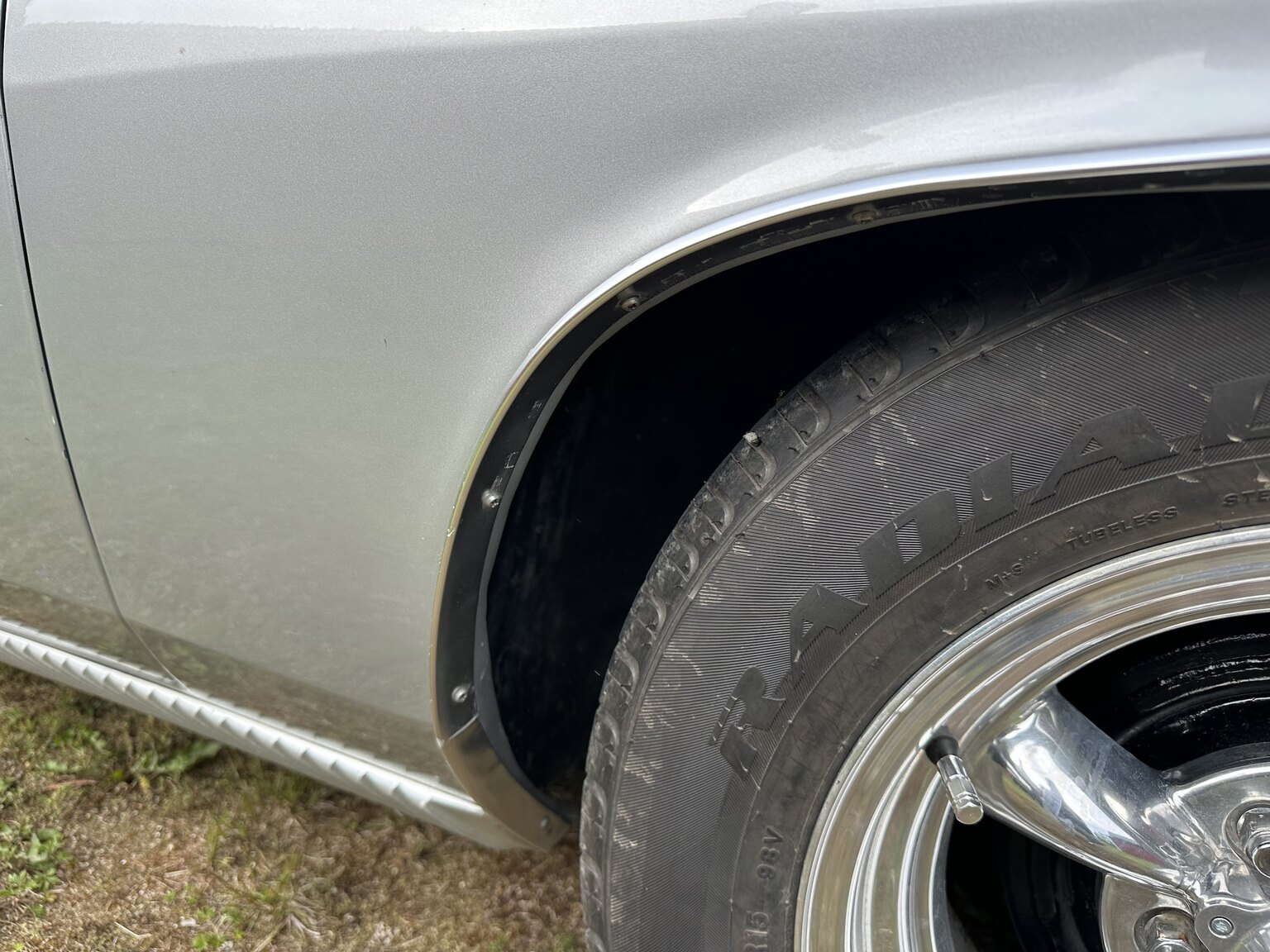 Exteriörbild på 1970 Plymouth Cuda 383