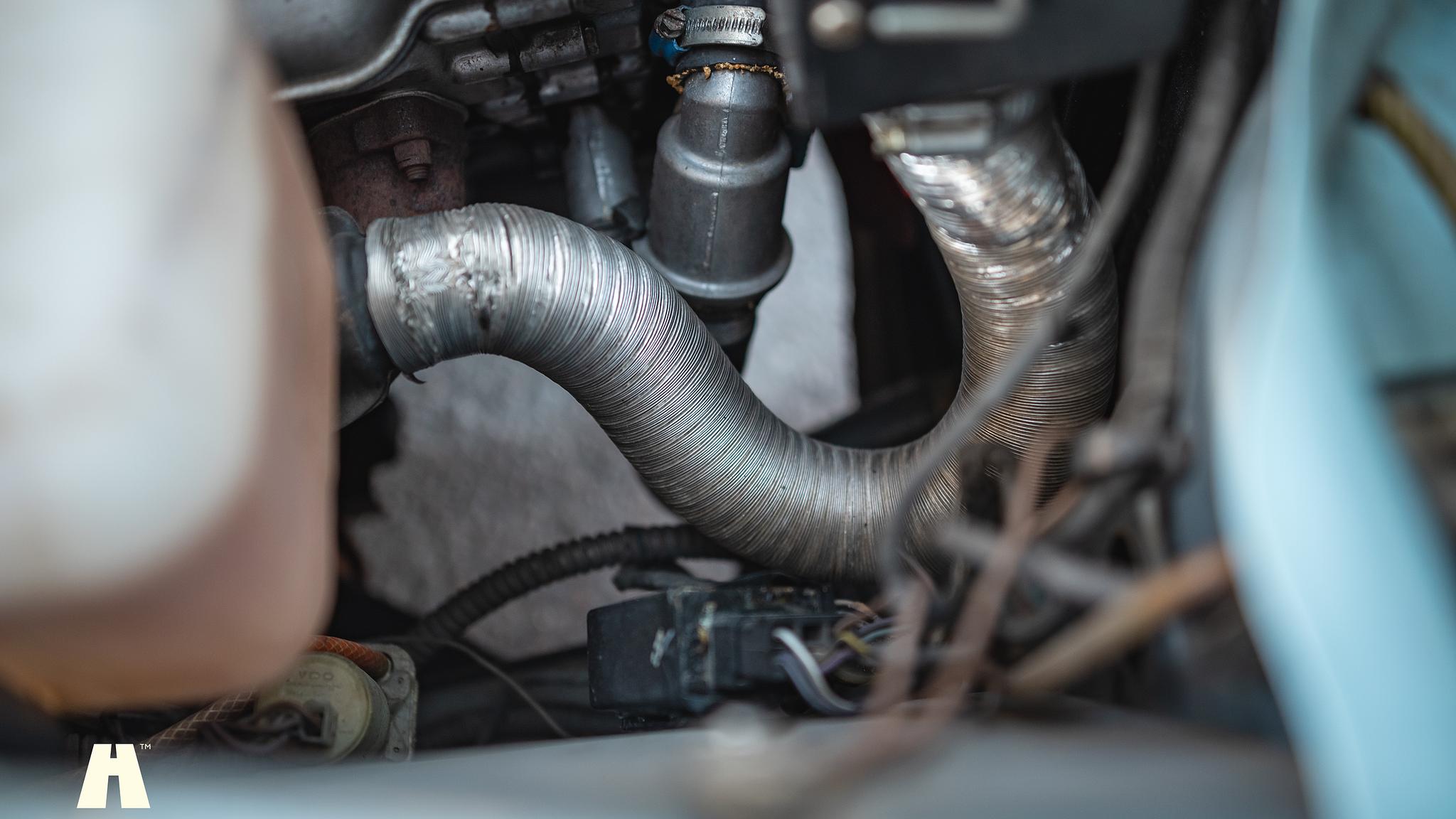 Image of 1974 BMW 2002 mechanics