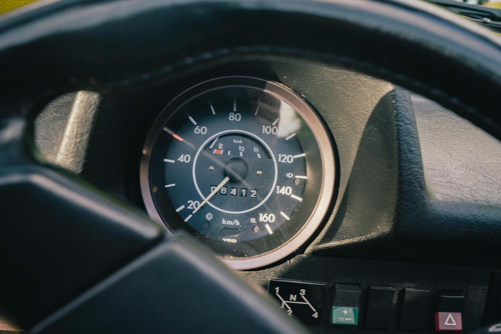 Innenraumfoto von 1973 Volkswagen Bubbla Karmann 1303 LS (4)