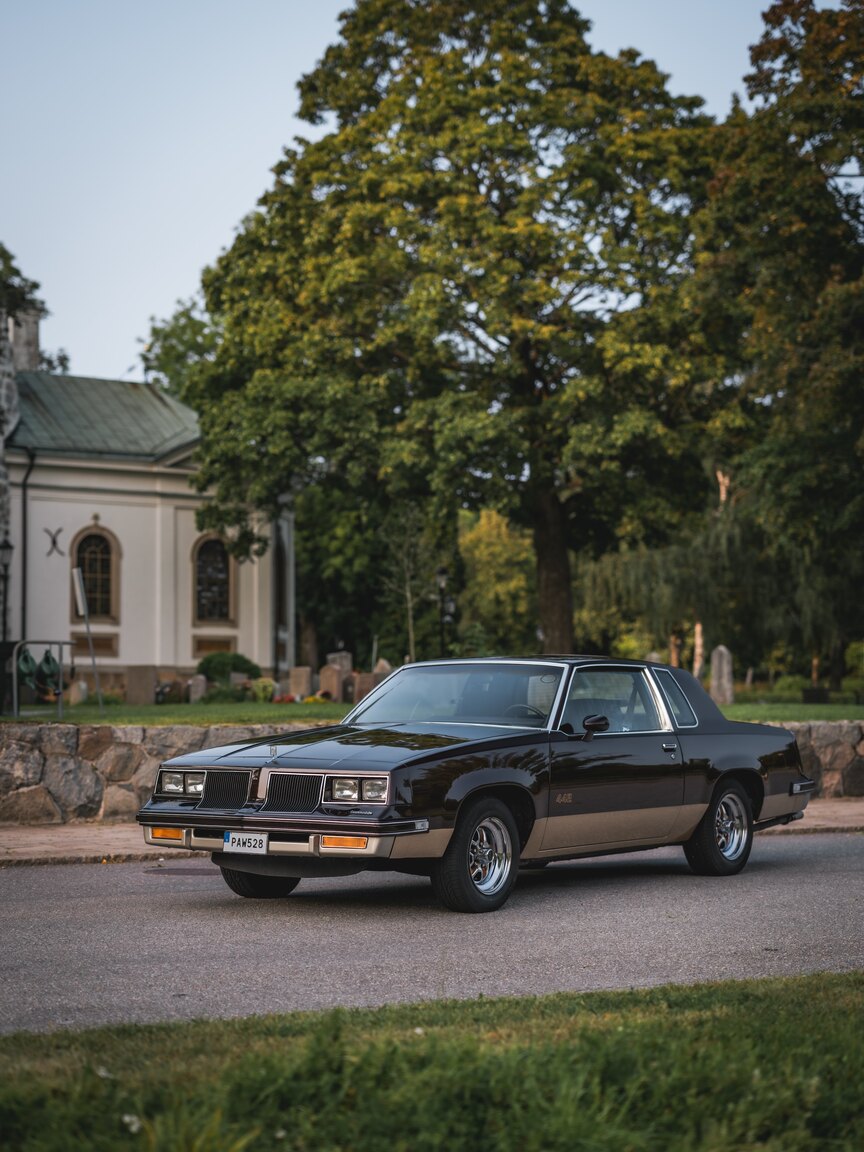 Exteriörbild på 1986 Oldsmobile Cutlass 442