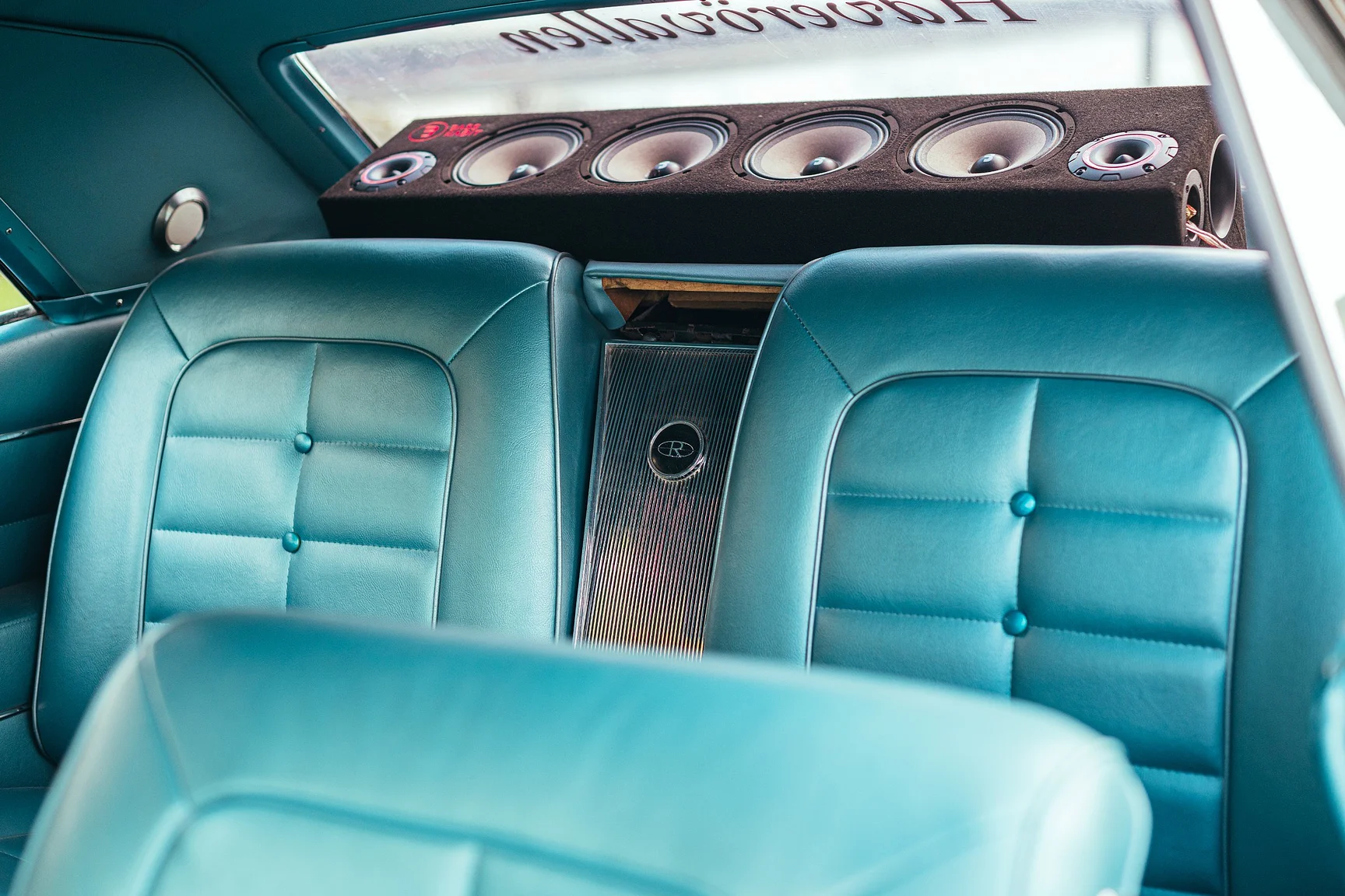 Interior image of 1964 Buick Riviera Coupé (7)