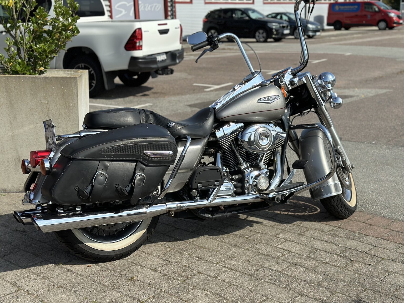 Exteriörbild på 2007 Harley-Davidson Road King Classic