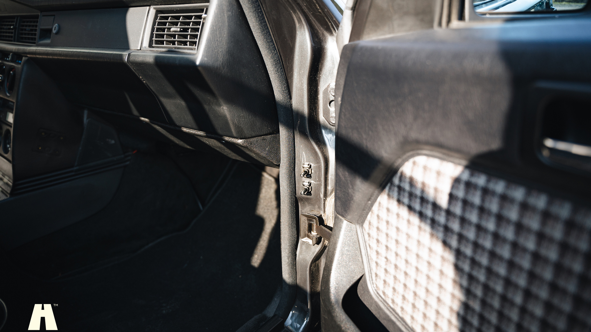 Interiörbild 1992 Mercedes-Benz 190E 2.5-16 Cosworth