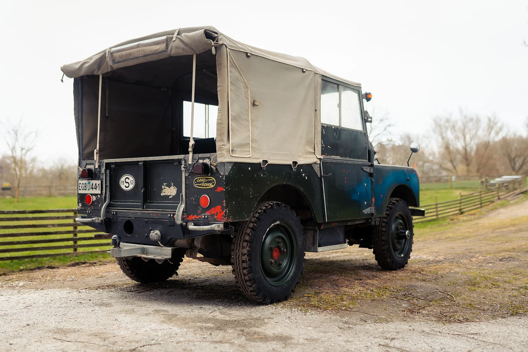 Exterior image of 1953 Land Rover Series 1 Soft Top (14)