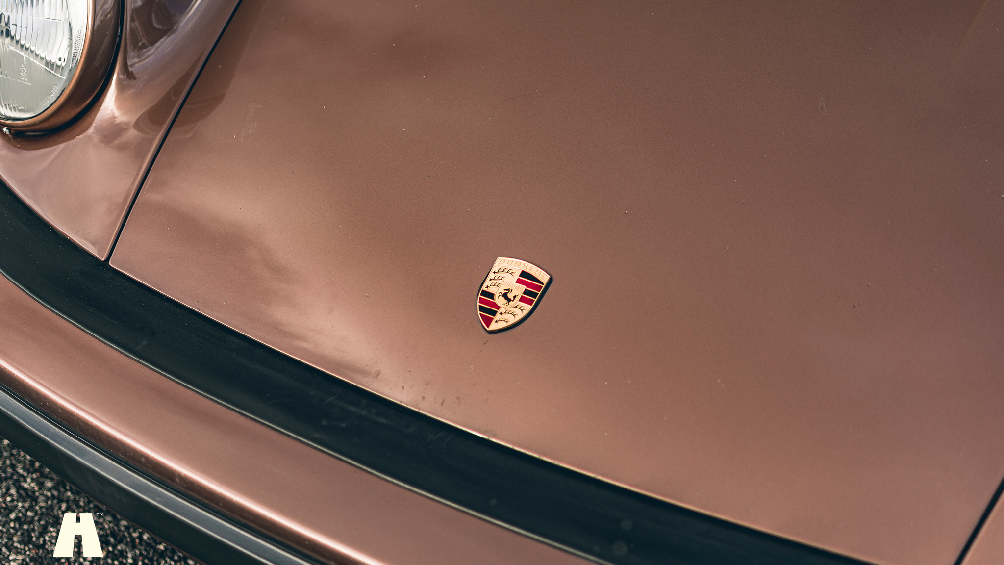 Exteriörbild på 1989 Porsche 911 Carrera 3.2 Targa (14)