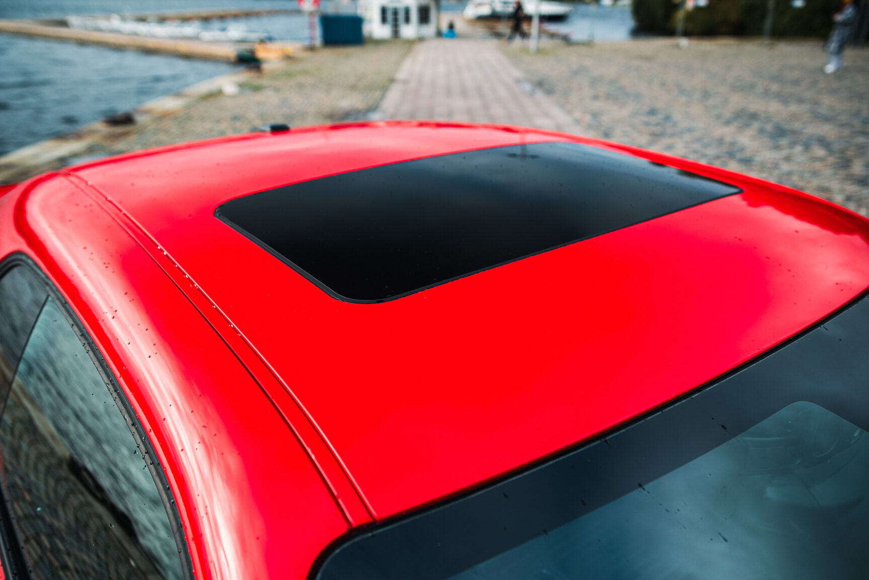 Exterior image of 2010 Dodge Challenger 5.7 V8 HEMI Manuell