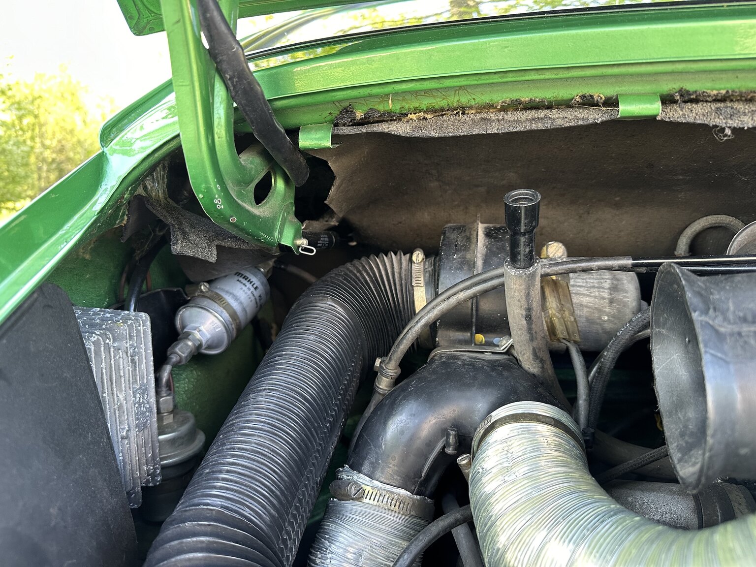 Image of 1975 Porsche 911 mechanics