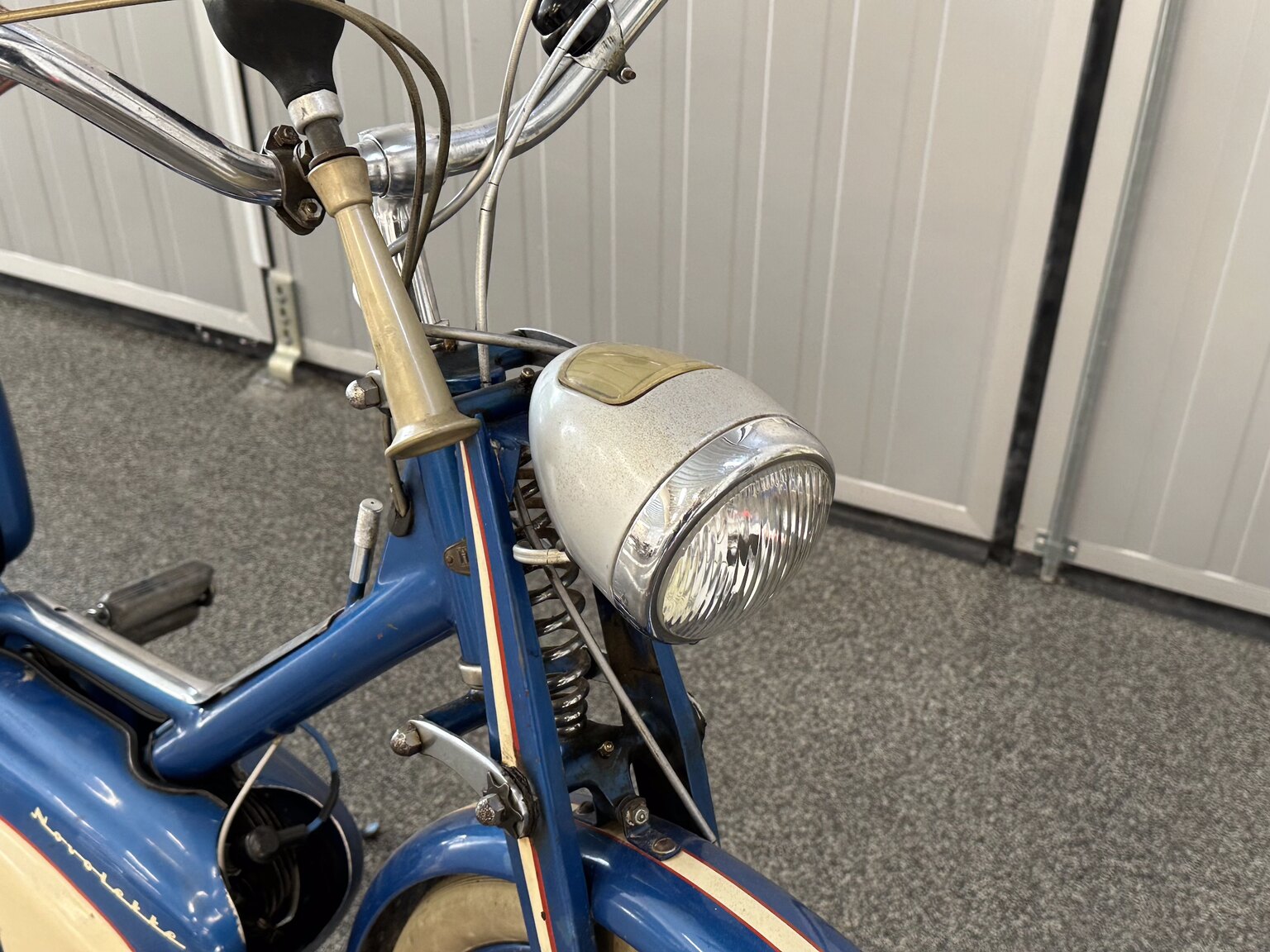 Exteriörbild på Husqvarna Novolette