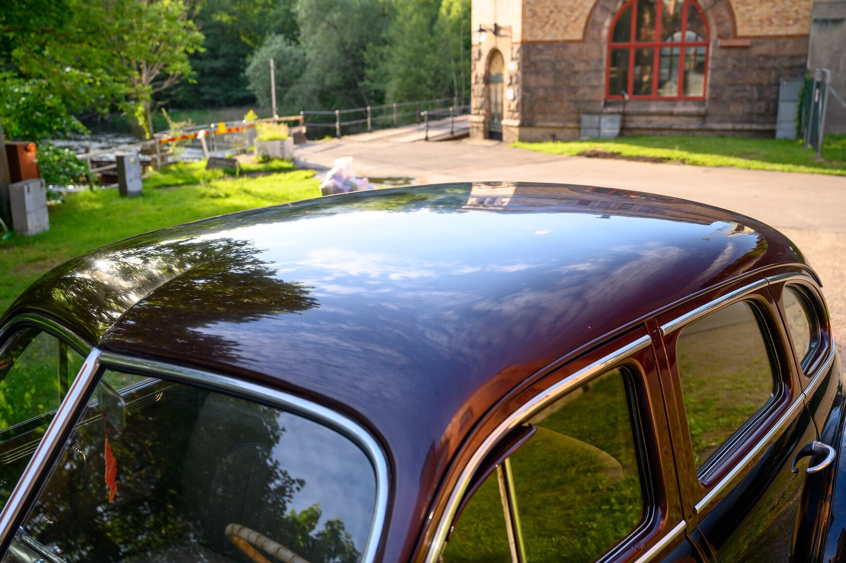 Exteriörbild på 1941 Cadillac Model Sixty-One Fastback (37)