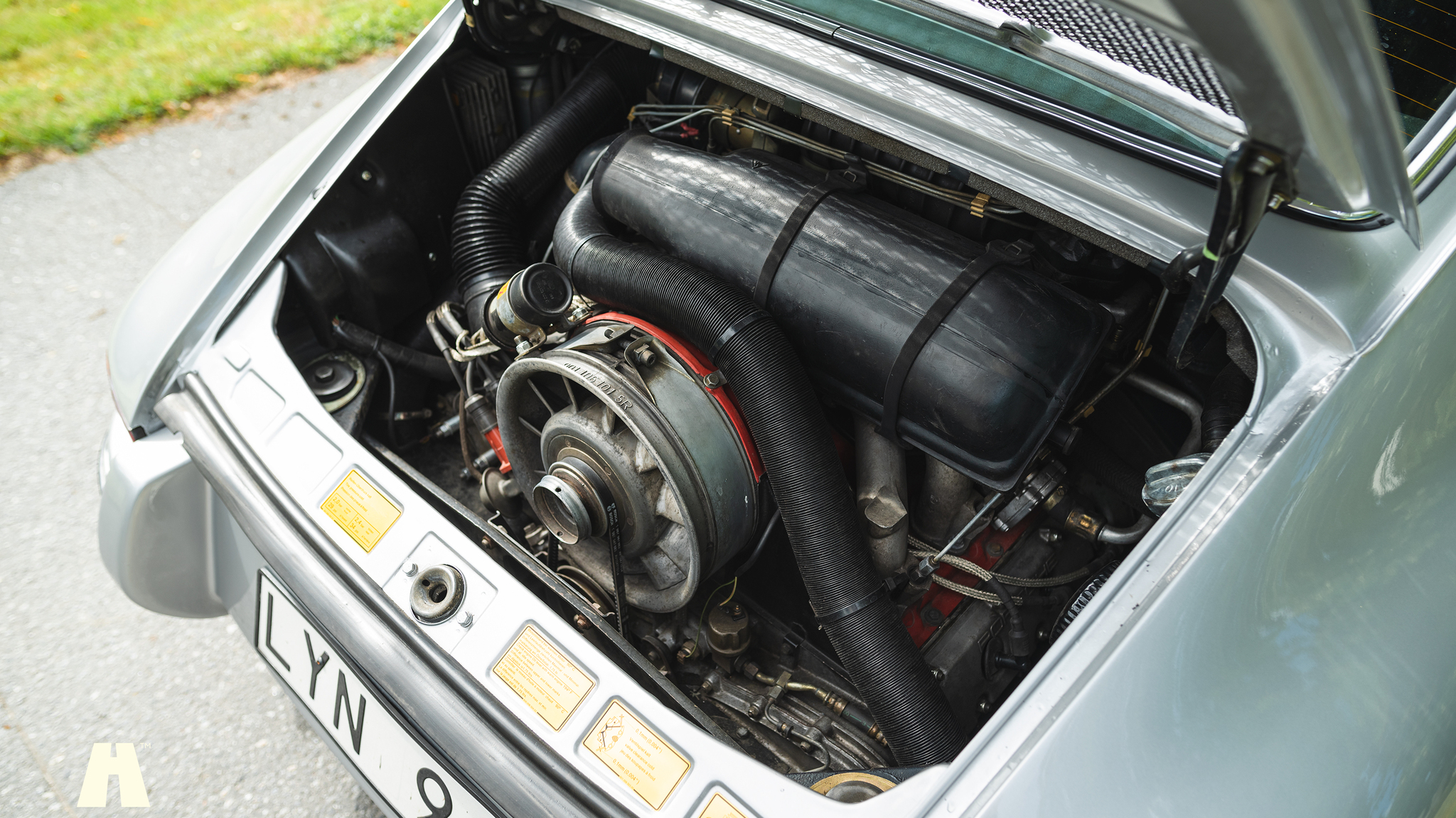 Image of 1981 Porsche 911 SC Backdate mechanics