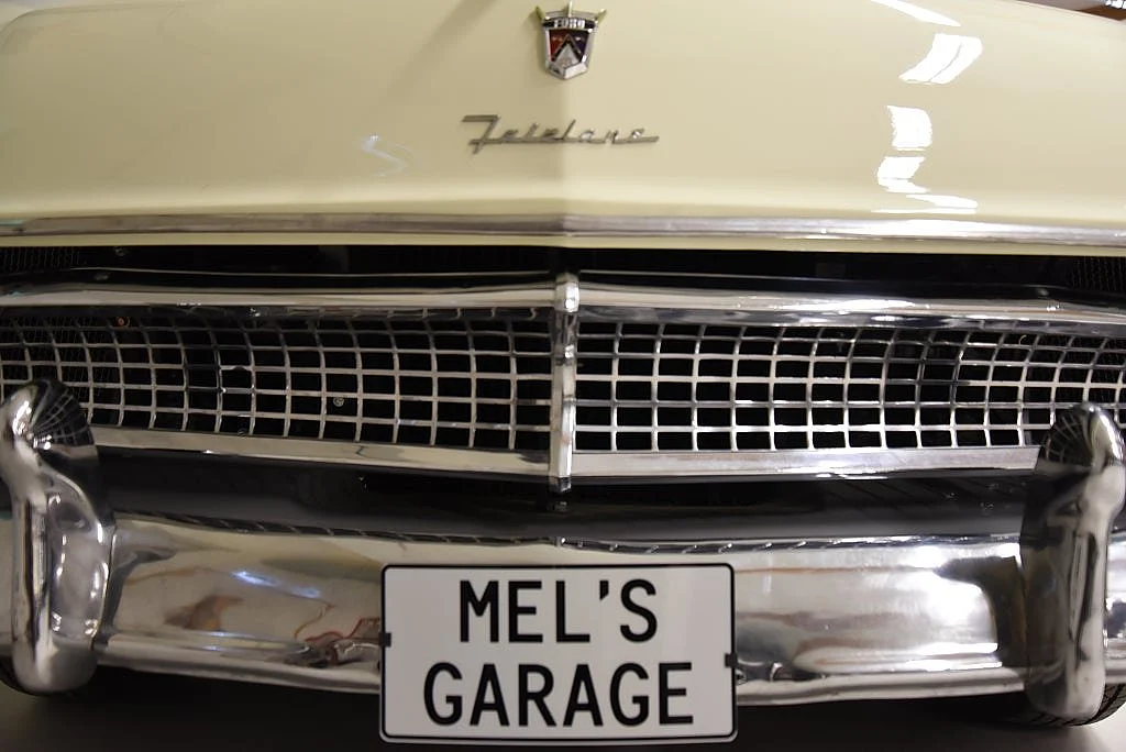 Bild von 1955 Ford Fairlane (38)