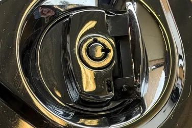 #<Image:0x00007f74c3c46e10>