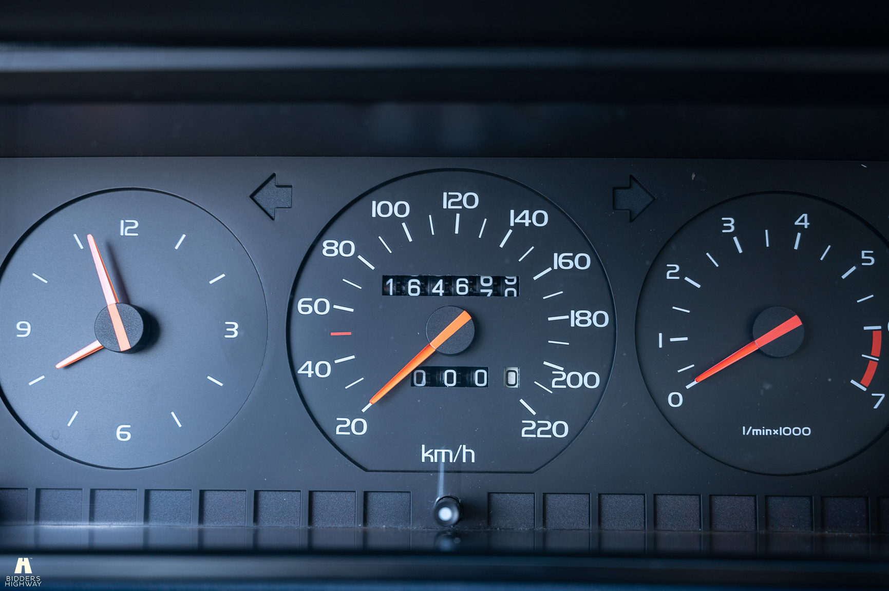 Innenraumfoto von 1988 Volvo 740 GL (16)