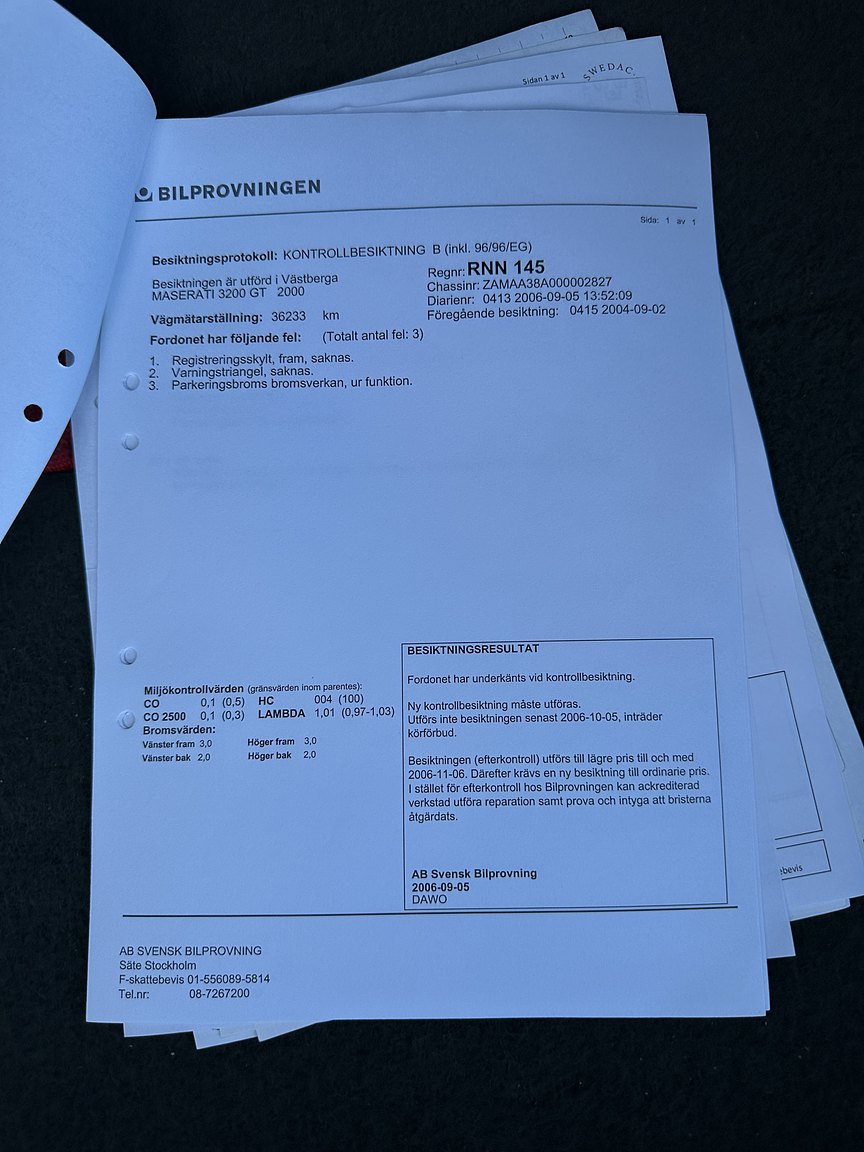 Documentation for 2000 Maserati 3200 GT