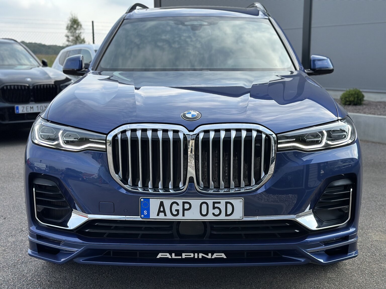 Exterior image of 2022 ALPINA XB7