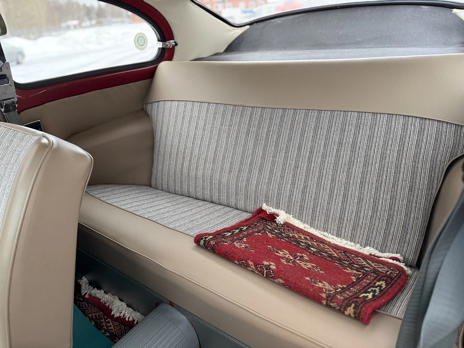 Interior image of 1961 Volvo PV544C Sport (4)