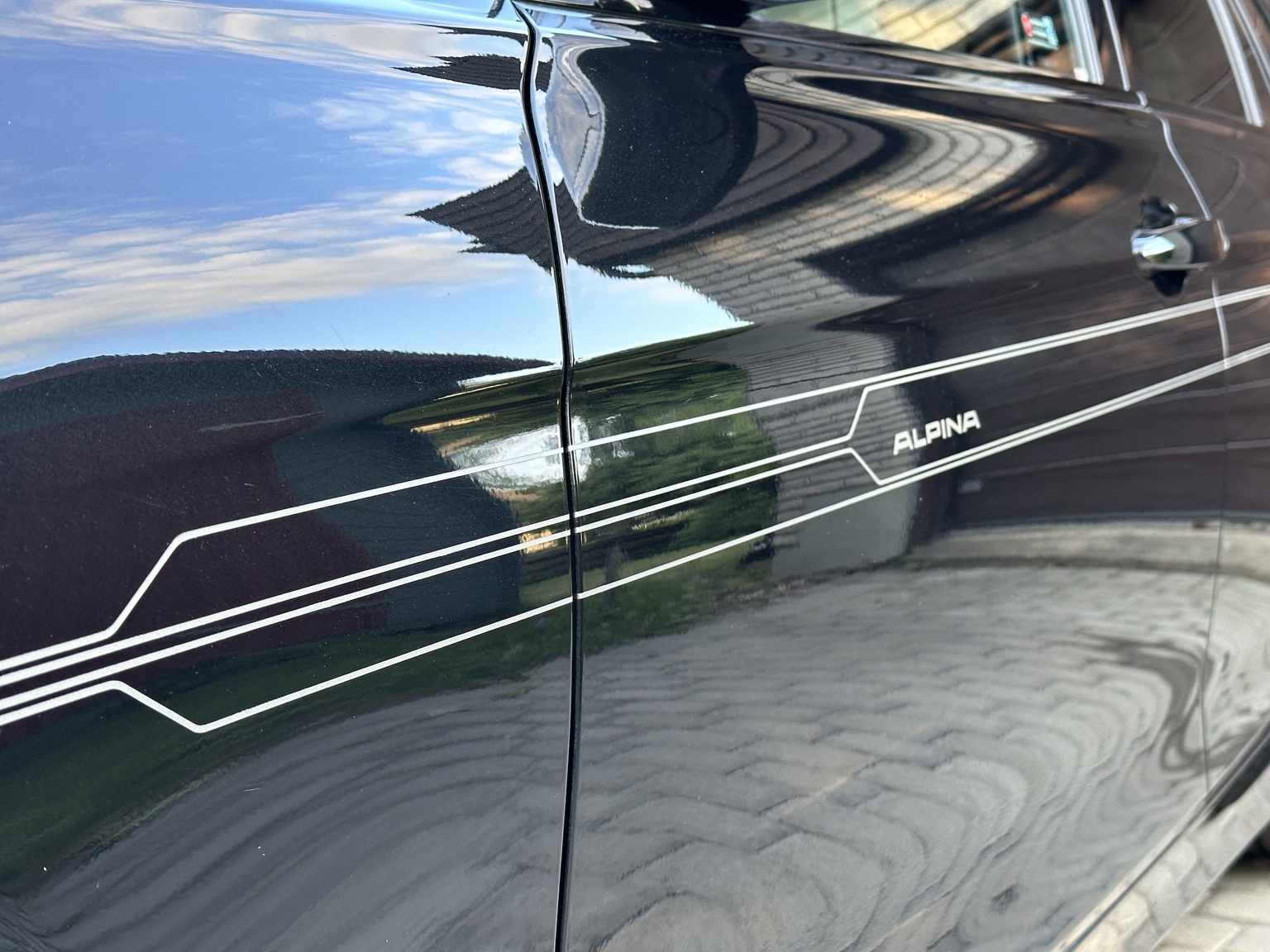 Exterior image of 2017 Alpina D3 Bi-Turbo Allrad