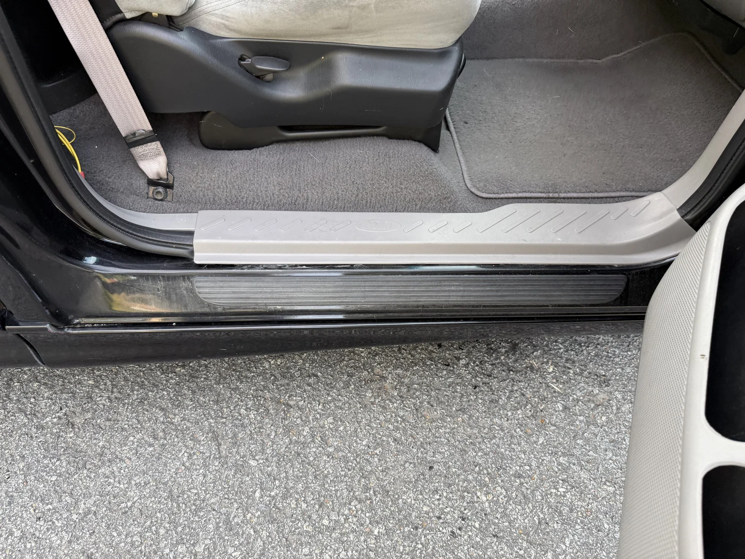 Innenraumfoto von 2002 Ford F-150 SVT Lightning (60)