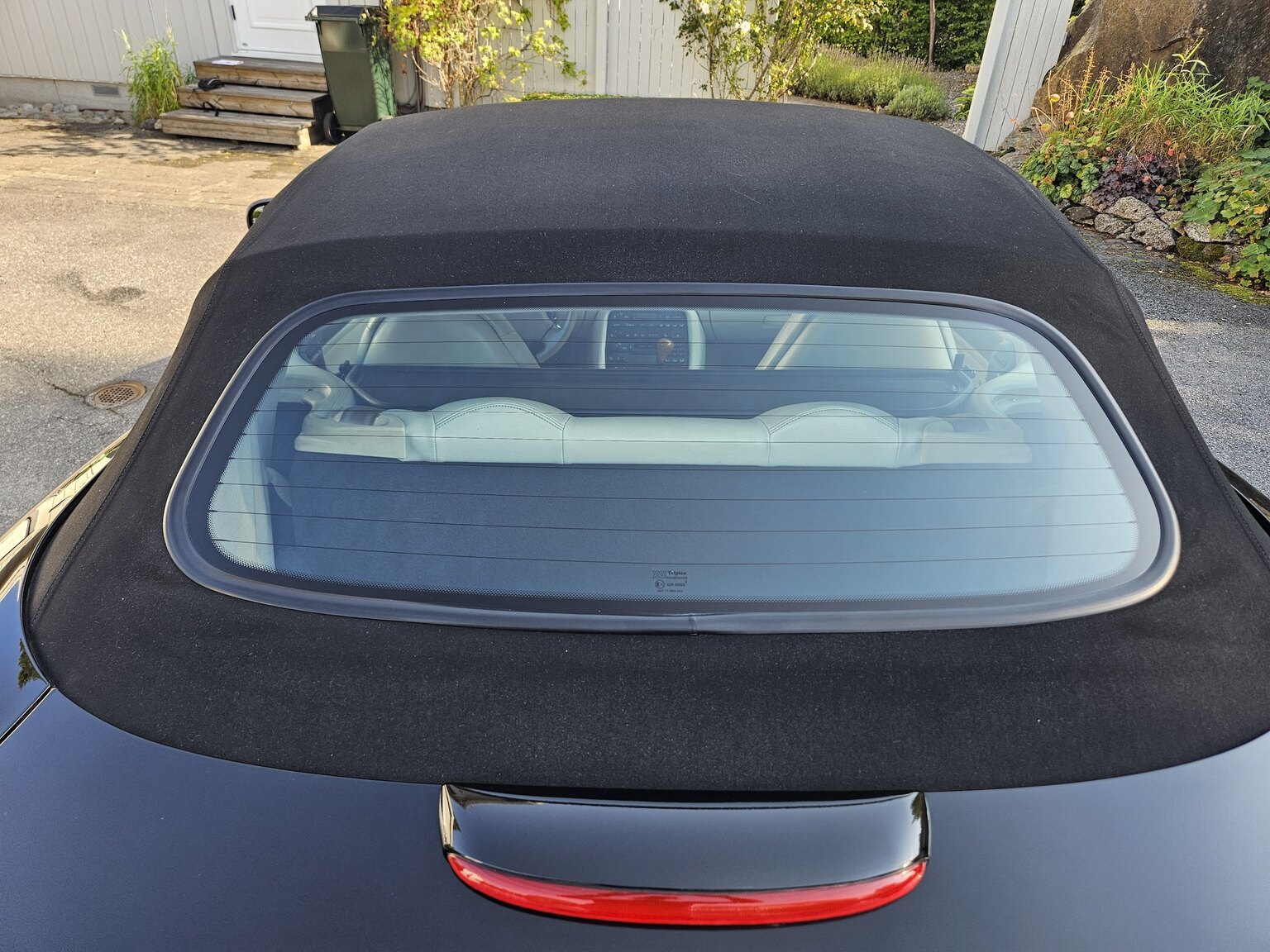 Exteriörbild på 1998 Jaguar XK8 Cabriolet