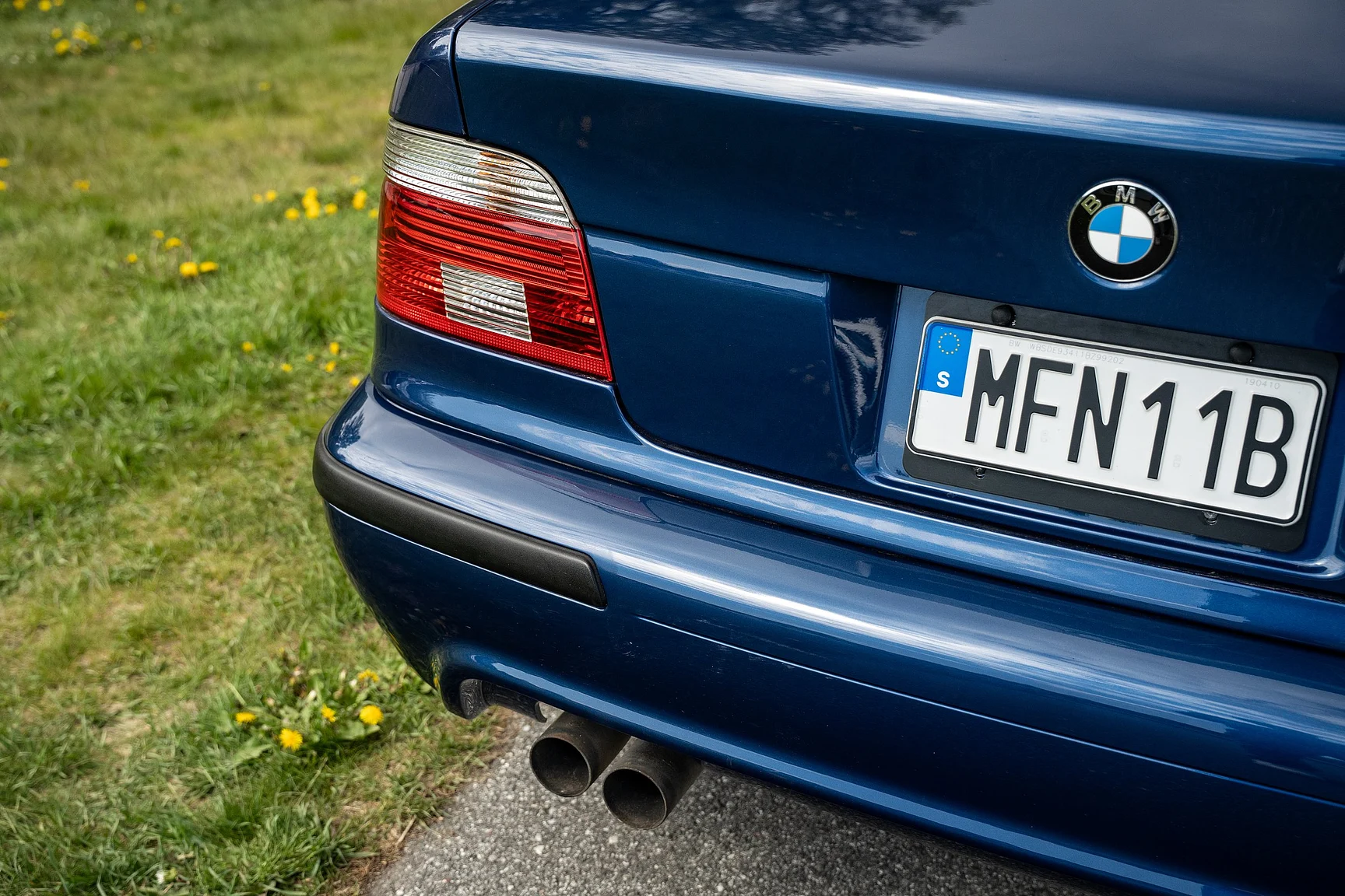 Exterior image of 2001 BMW M5 E39 LCI (14)
