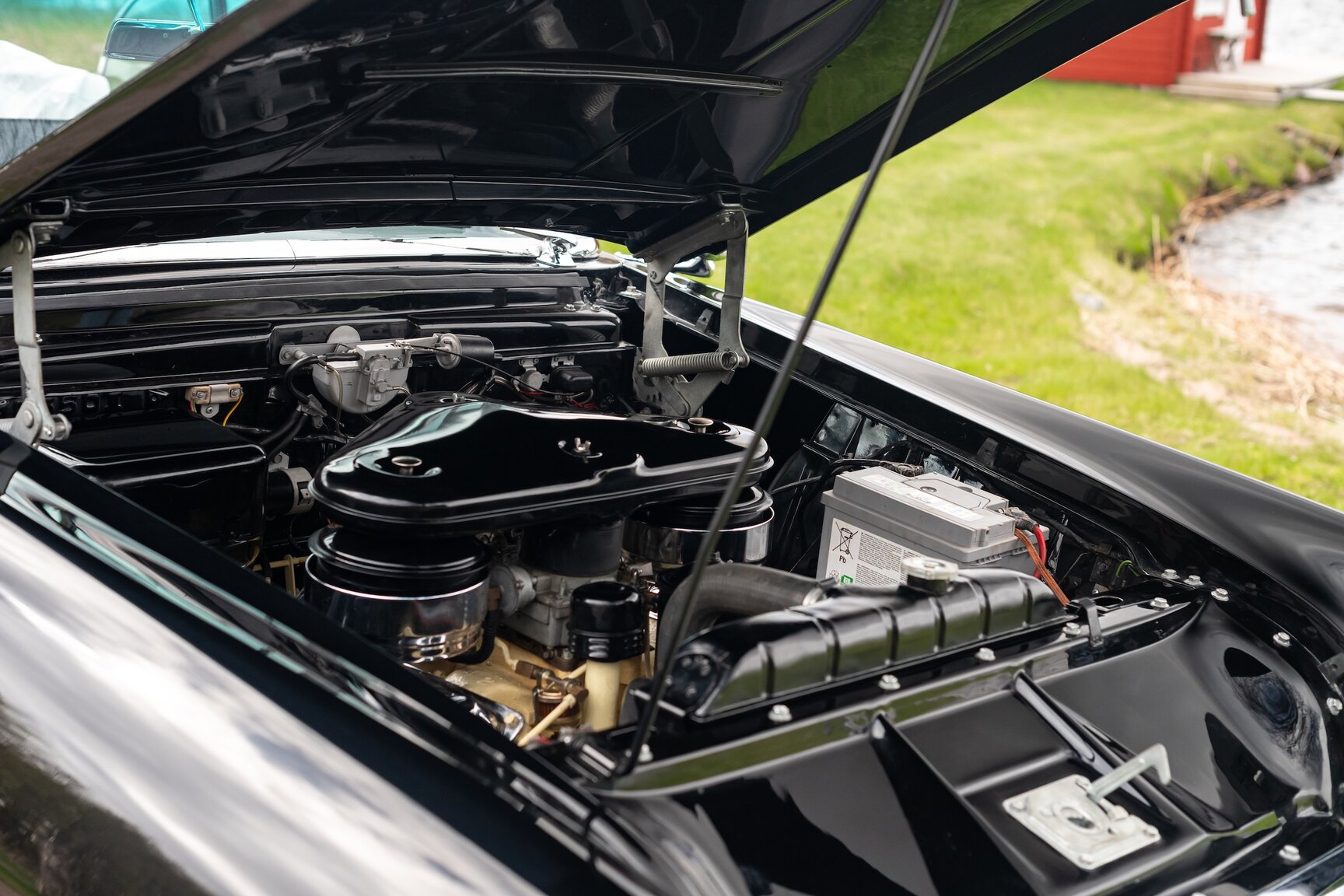 Image of 1955 Packard Caribbean Cabriolet  (1) mechanics