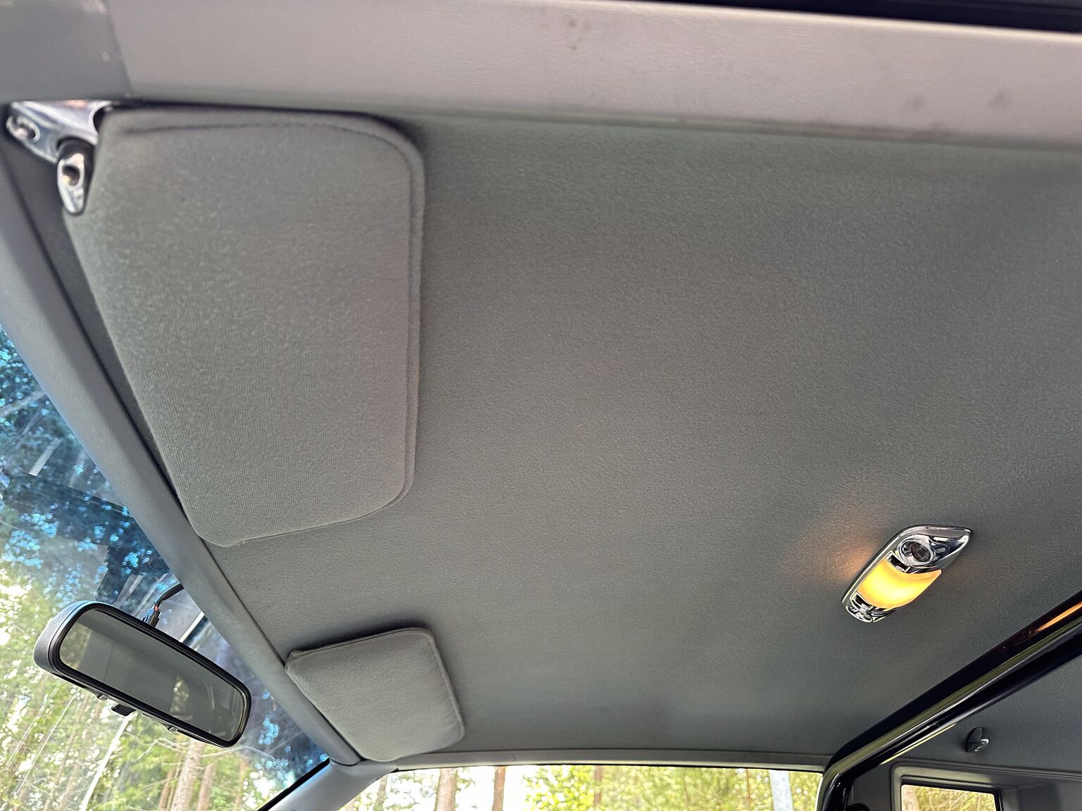 Interior image of 1987 Buick Grand National "GNX" (9)