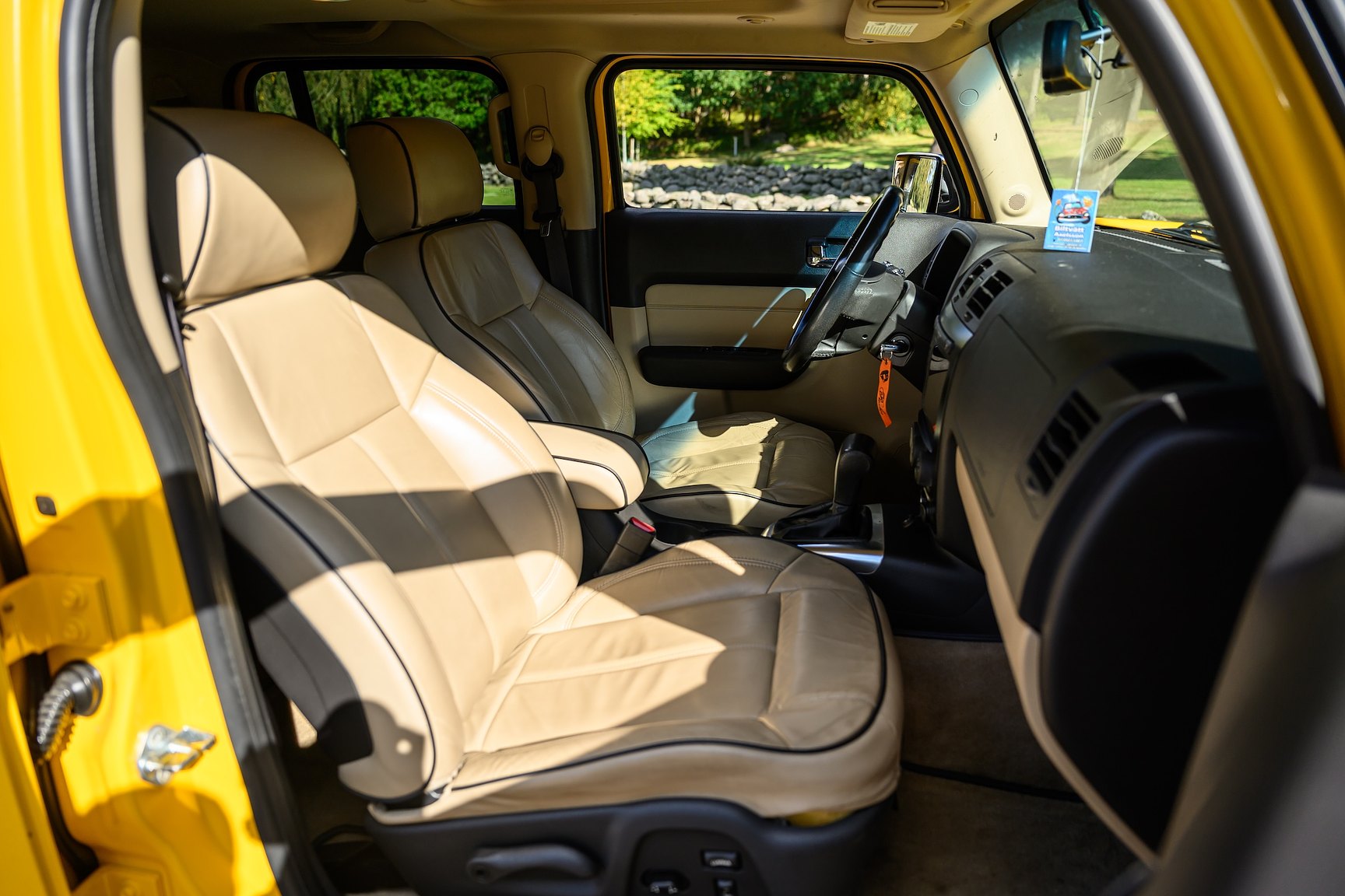 Innenraumfoto von 2006 Hummer H3