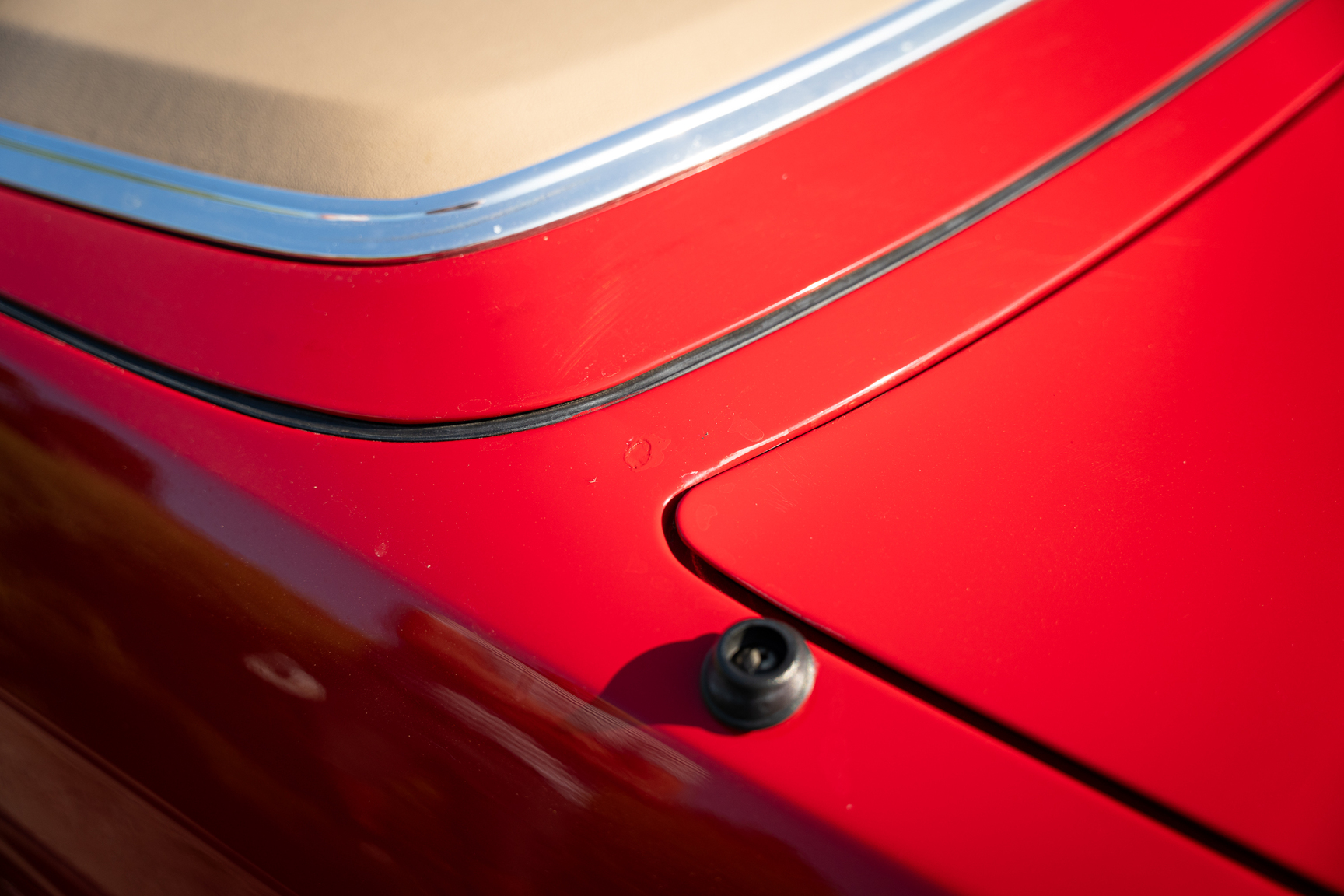 Exterior image of 1988 BMW 325 Cabriolet (E30)