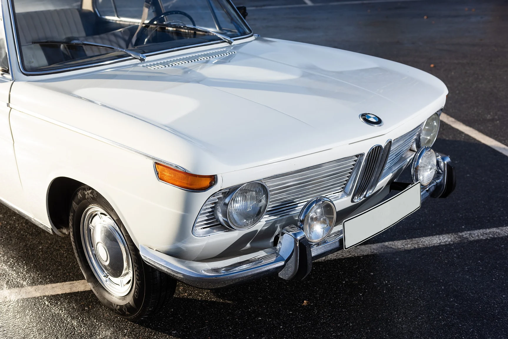 Exteriörbild på 1964 BMW 1800 (22)