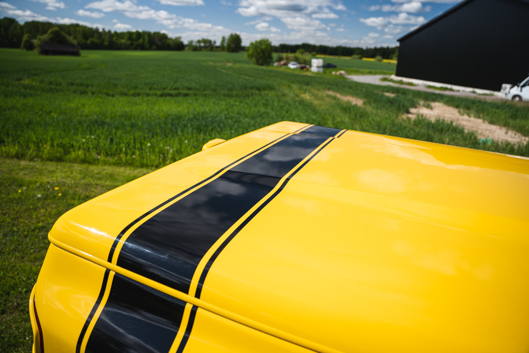 Exteriörbild på 2005 Dodge Ram 1500 Bumble Bee