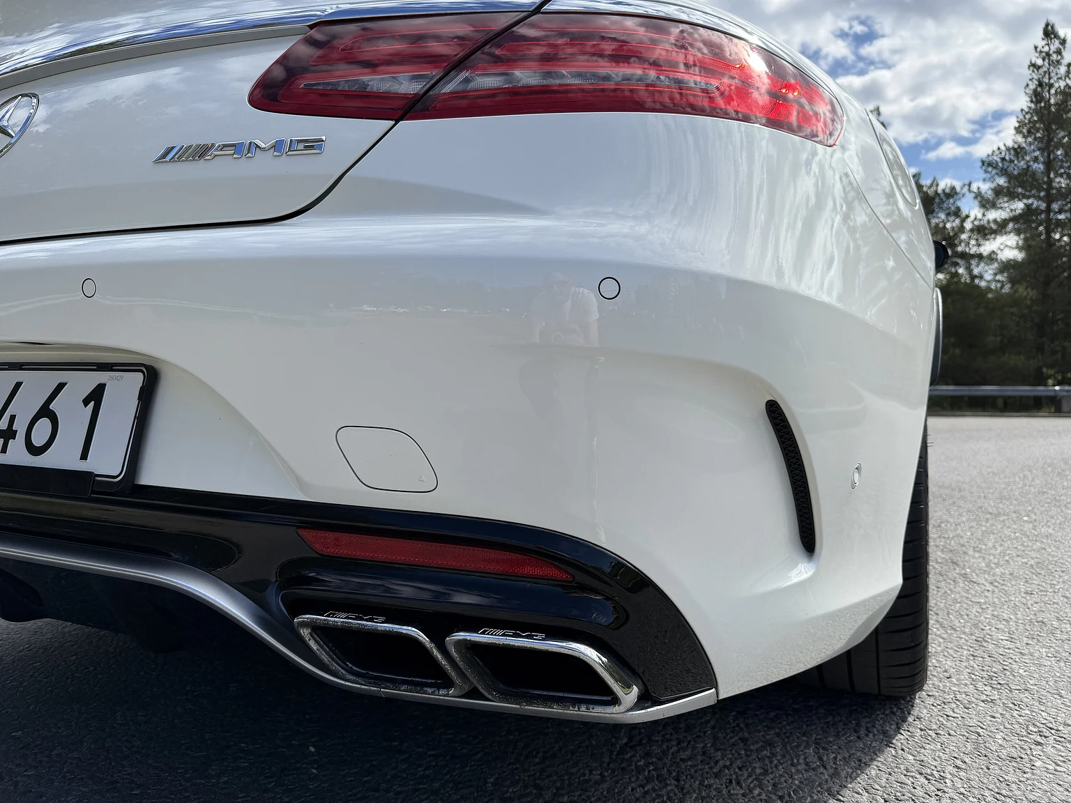Aussenfoto 2016 Mercedes-Benz S 63 AMG 4MATIC (54)