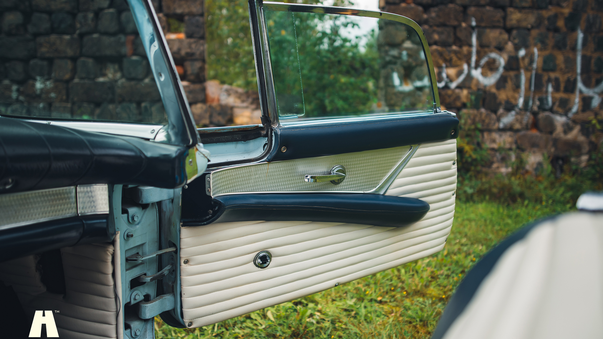 Innenraumfoto von 1957 Ford Thunderbird D-Code