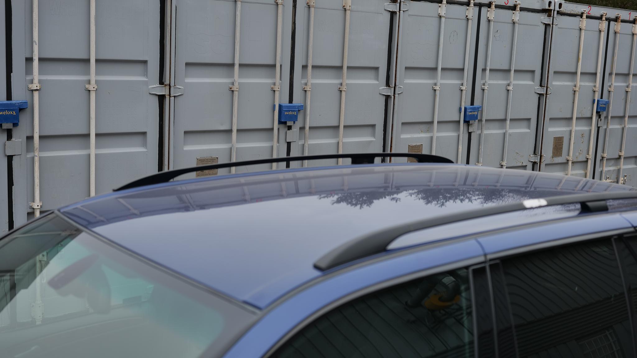 Exteriörbild på 2005 BMW X5 4,8IS (21)